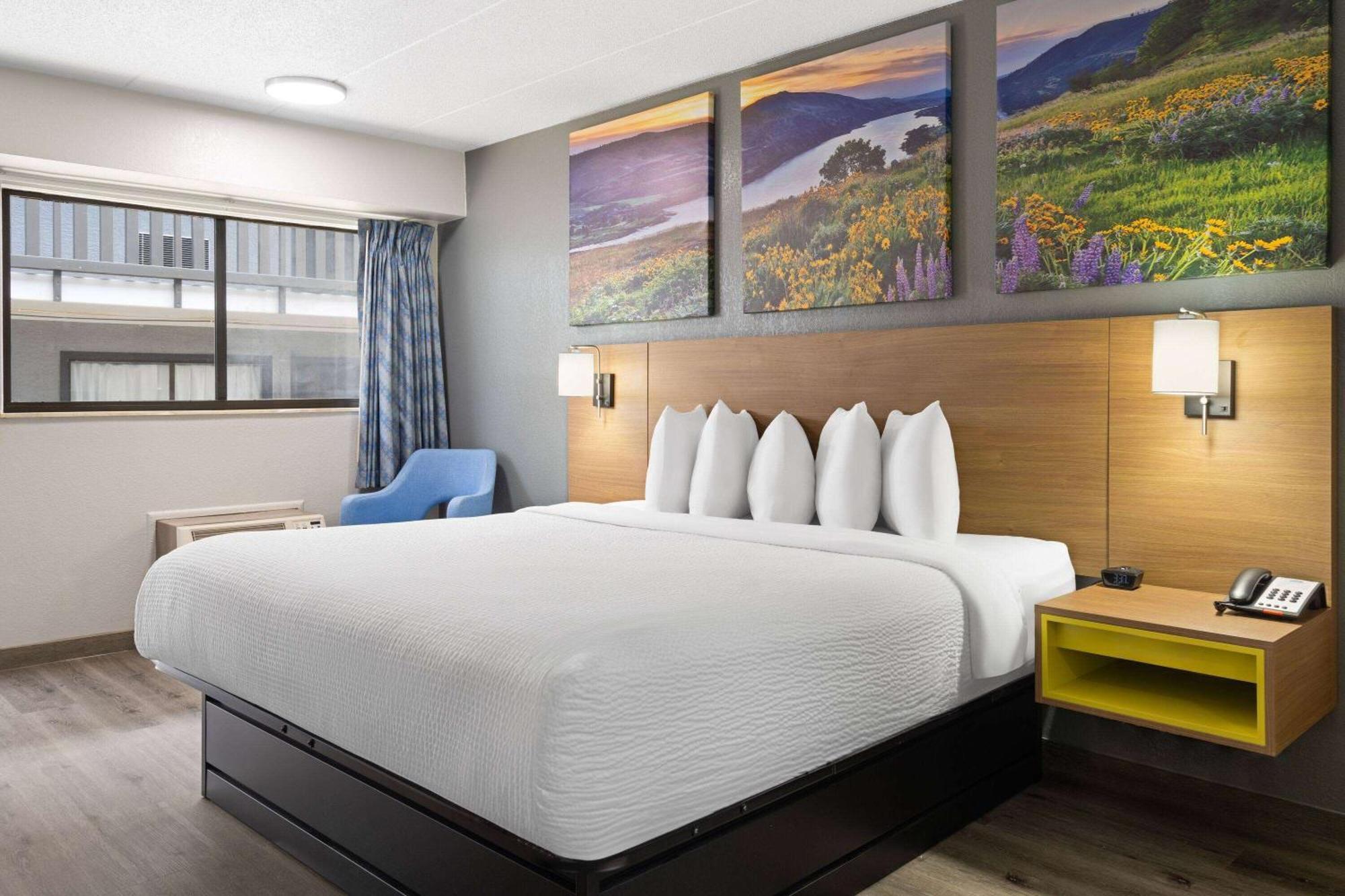 Days Inn By Wyndham Columbus Worthington Экстерьер фото